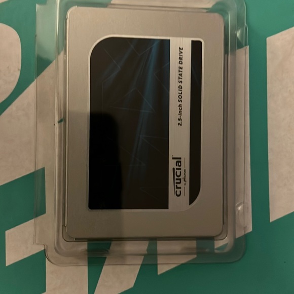 Crucial 1000GB mx500